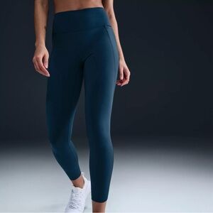 Nike Women's Universa Medium-Support High-Waisted 7/8 Leggings Sz XS DQ5897-478